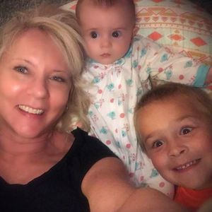 Meet your Posher, Regina